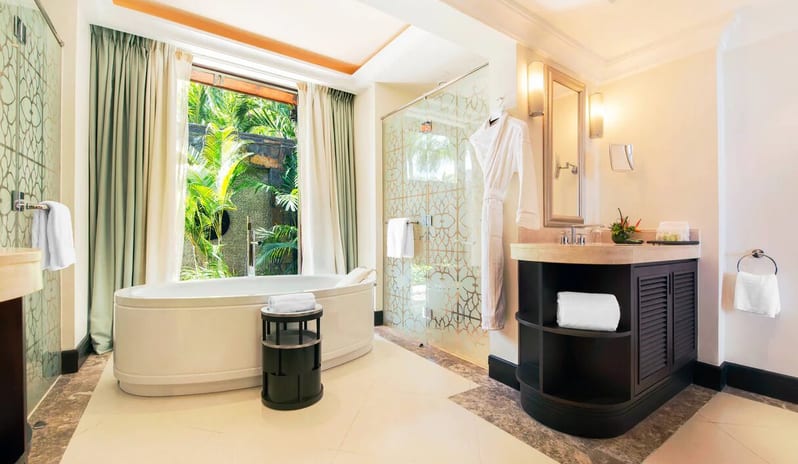 The Westin Turtle Bay Resort and Spa Mauritius - Banyan Suite Washroom
